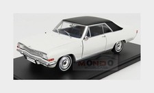 1:24 EDICOLA Opel Diplomat V8