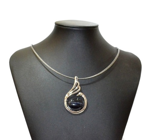 Necklace cats eye black - cats,