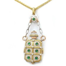 Collana iniziale bottiglia