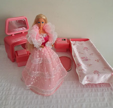 Lotto Superstar 1985 Barbie Dream Glow, mobili camera letto 1977  Mattel