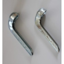 STAFFA POGGIAPIEDI IN FERRO