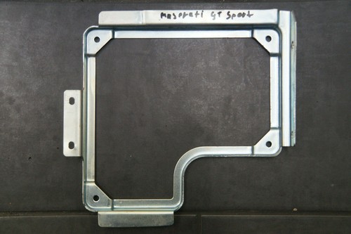 Supporto maserati - supporto,