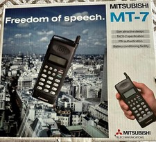 Telefono Cellulare vintage Mitsubishi MT-7 Caricatore originale E Funzionante