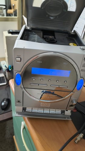 Stereo audiola cassette - stereo, fm