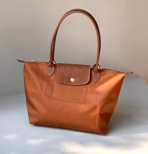 Borsa per cavalli ricamata