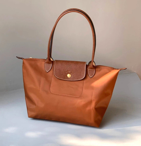 Borsa per cavalli ricamata