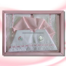 Coordinato lettino rosa con tela aida