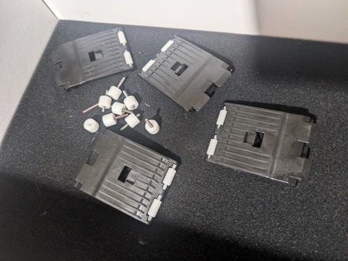 Lotto ricambi patta plastica