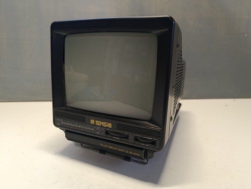 Télévision ancienne portable - télévision,