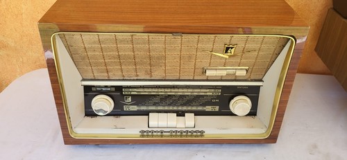 Radio augusta valvole - radio, a