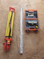 Estación total Leica,Nivel