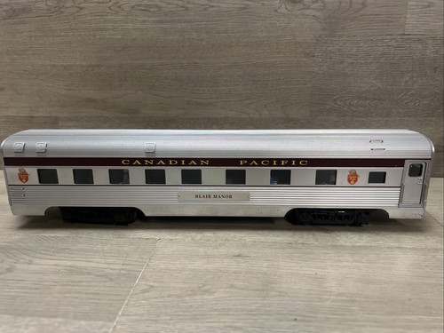 Line canadian pacific - canadian,