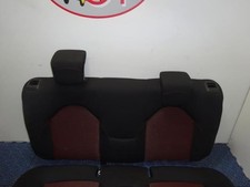 Sedile posteriore a panchetta