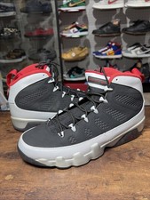 Taglia 10,5 - Air Jordan 9