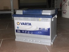 Batteria Auto Varta 12V 60 Ah 640A EFB/AGM tech BMS IBS Start & Stop BlueDynamic
