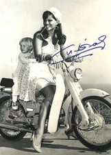Foto firmata CLAUDIA CARDINALE