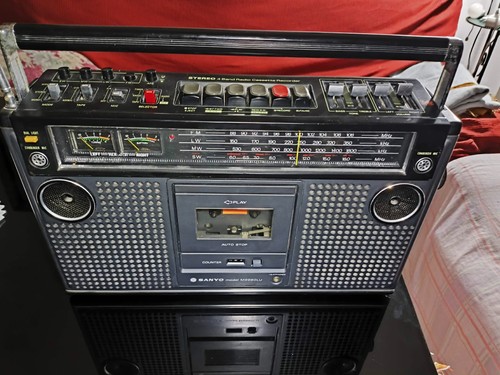 Radio cassette sanyo m9980lu - cassette,
