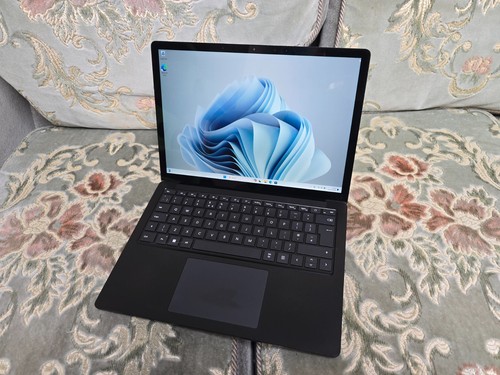 Microsoft surface laptop - surface,