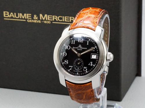 Near mint box baume - *near,