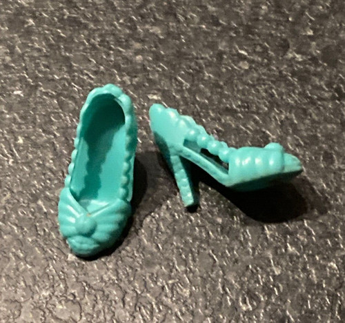 Scarpe bambola hasbro - scarpe, disney