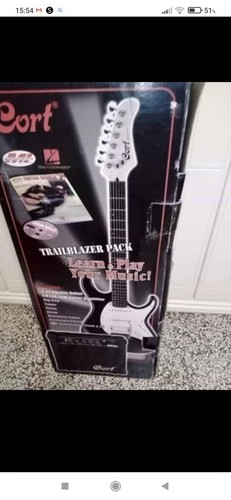 Chitarra elettrica cort - elettrica,