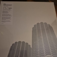 WILCO - YANKEE HOTEL FOXTROT -