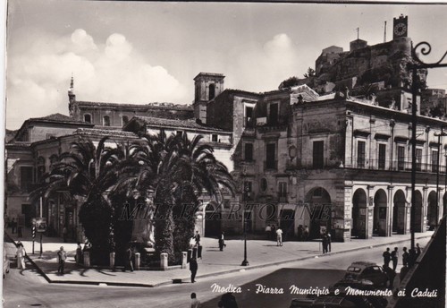Modica piazza municipio - municipio, e