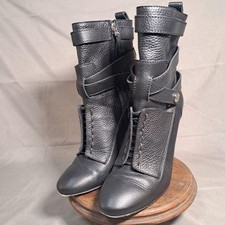 Scarpe stivaletti FENDI Diana