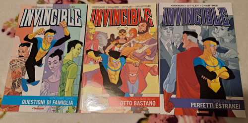 Invincible tre volumi - 1-3,