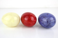 Tre Uova Ceramica Colorate