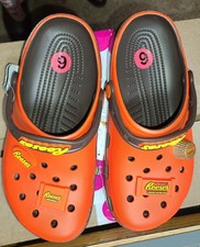 Zoccolo classico Crocs Reese's tazza burro di arachidi arancione caramella taglia J6 nuovo 209323-206