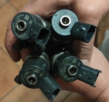 4 INIETTORI CARBURANTE RENAULT