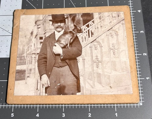 1880s uomo con cane - 1880s,