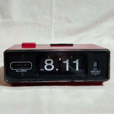 SEIKO Flip Clock QN401T Retro