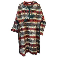 Poncho con cappuccio nuovo