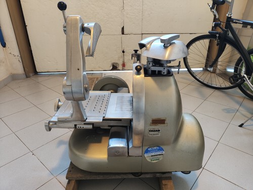 Prima affettatrice volano - prima,