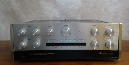 Accuphase 200 - accuphase, c-200
