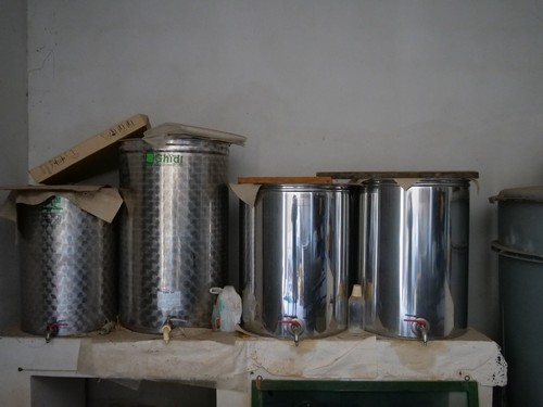 Contenitori olio vino acciaio - contenitori,