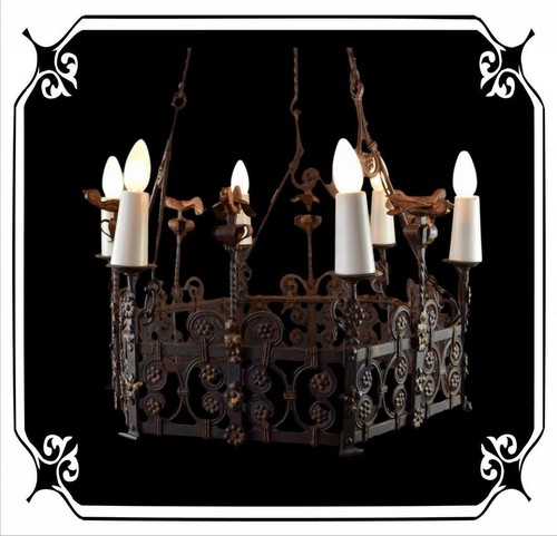 Lampadario grande antico