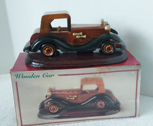 Auto legno finemente - in,