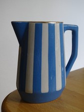 SARREGUEMINES 1 ANCIEN CREMIER EN FAIENCE MOD FOX TROTT ht 11 cm  defaut