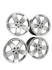 MERCEDES Classe E Berlina W211