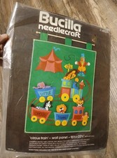 Pannello parete treno circo vintage Bucilla needlecraft 48529 16" x 22" feltro artigianale