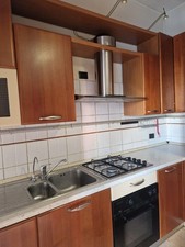 cucina completa di elettrodomestici usata