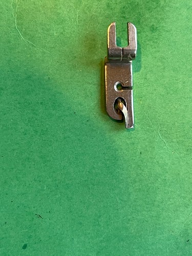 Piedino pressa orlo arrotolato