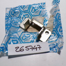 PONTICELLO STAFFA FISSAGGIO SELLA PER PIAGGIO VESPA 50 FL-HP 125 FL2 (265747)
