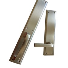 Signature Hardware 479310