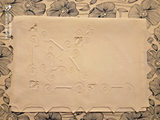 ANTICA BUSTA PORTA BIANCHERIA MOLTO ELEGANTE