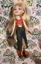 Bratz Rara Cloe Prima Edizione  con abiti Originali+Pigiama MGA