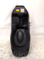 VANO SOTTO SELLA PER APRILIA